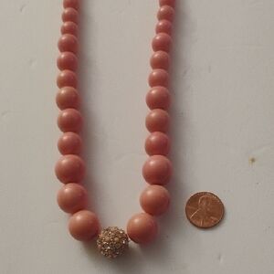 Elegant Pink/Peachy Graduated Beaded Necklace